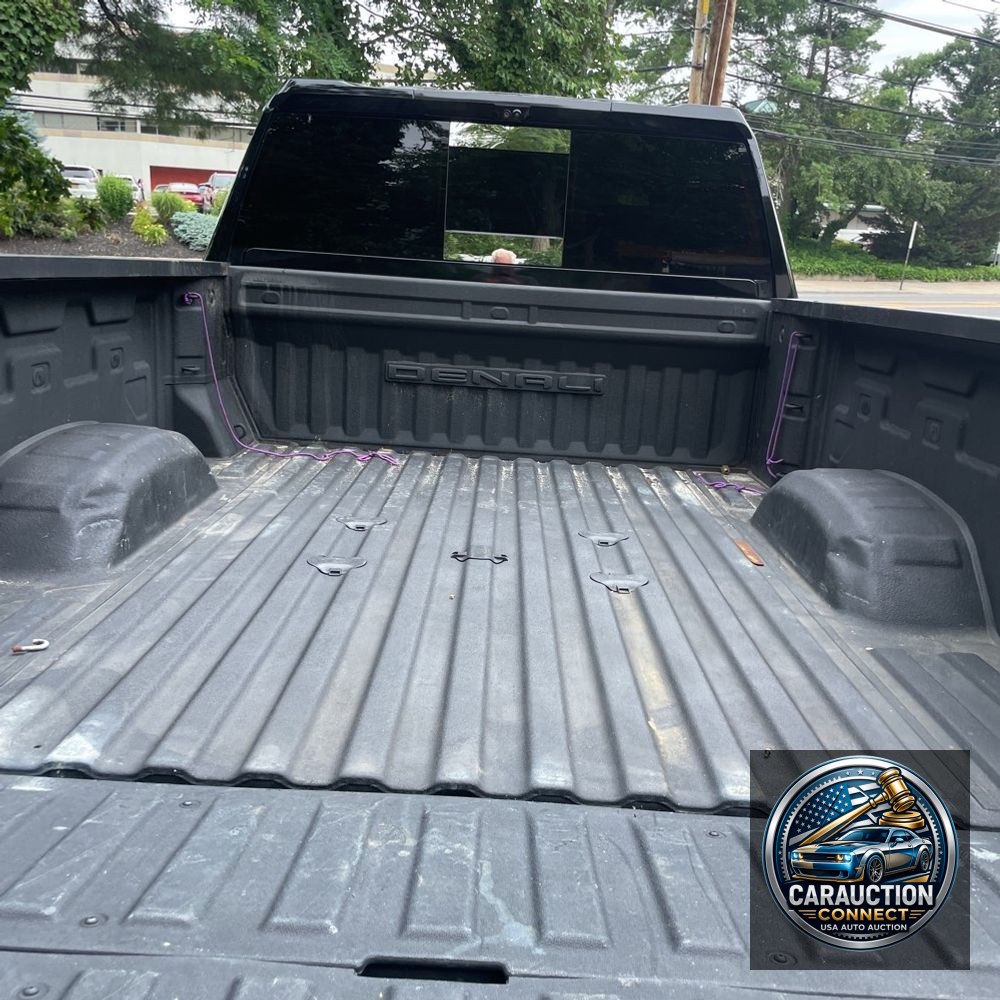 2023 GMC Sierra 2500HD Denali
