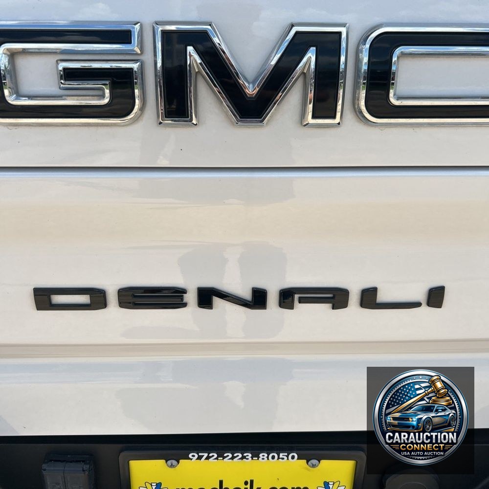 2024 GMC Sierra 2500HD Denali