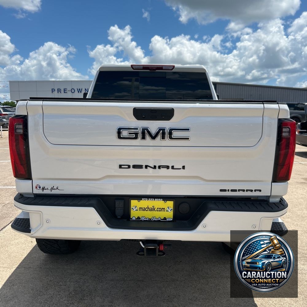 2024 GMC Sierra 2500HD Denali