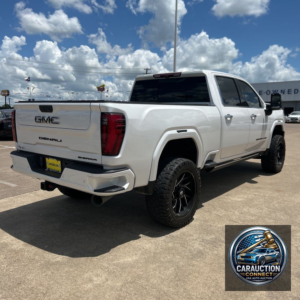 2024 GMC Sierra 2500HD Denali