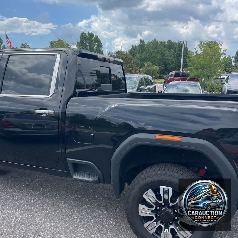 2024 GMC Sierra 2500HD Denali