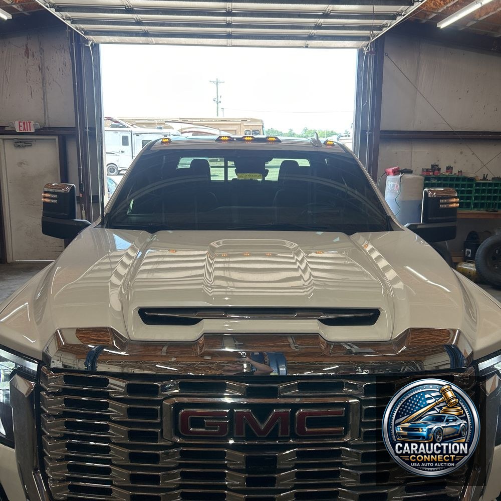 2024 GMC Sierra 2500 Denali
