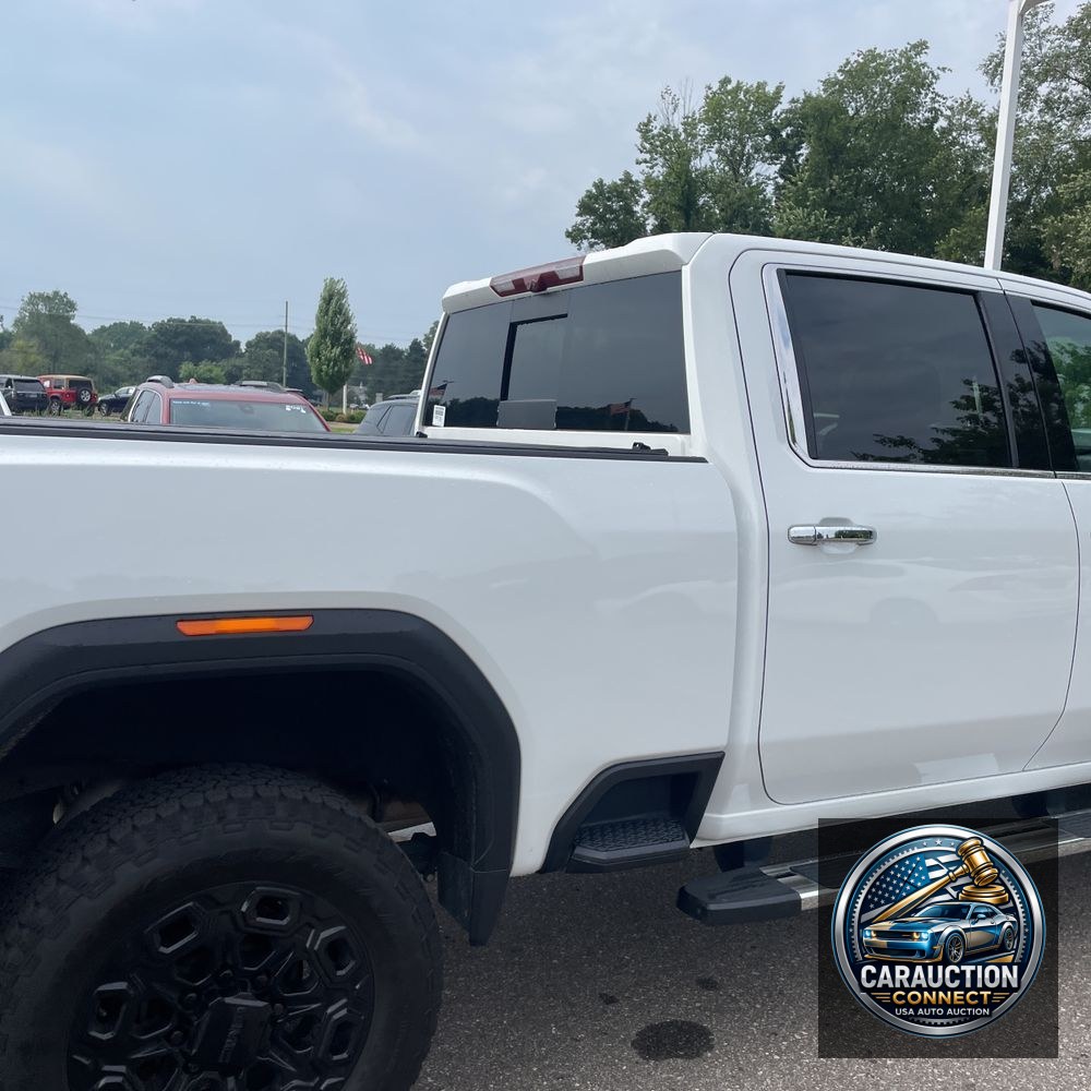 2024 GMC Sierra 2500HD Denali