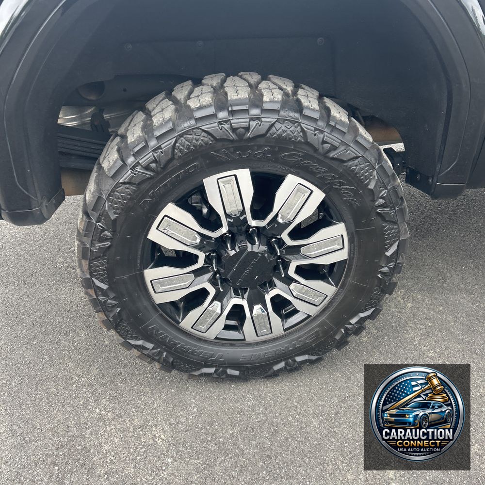 2024 GMC Sierra 2500 Denali