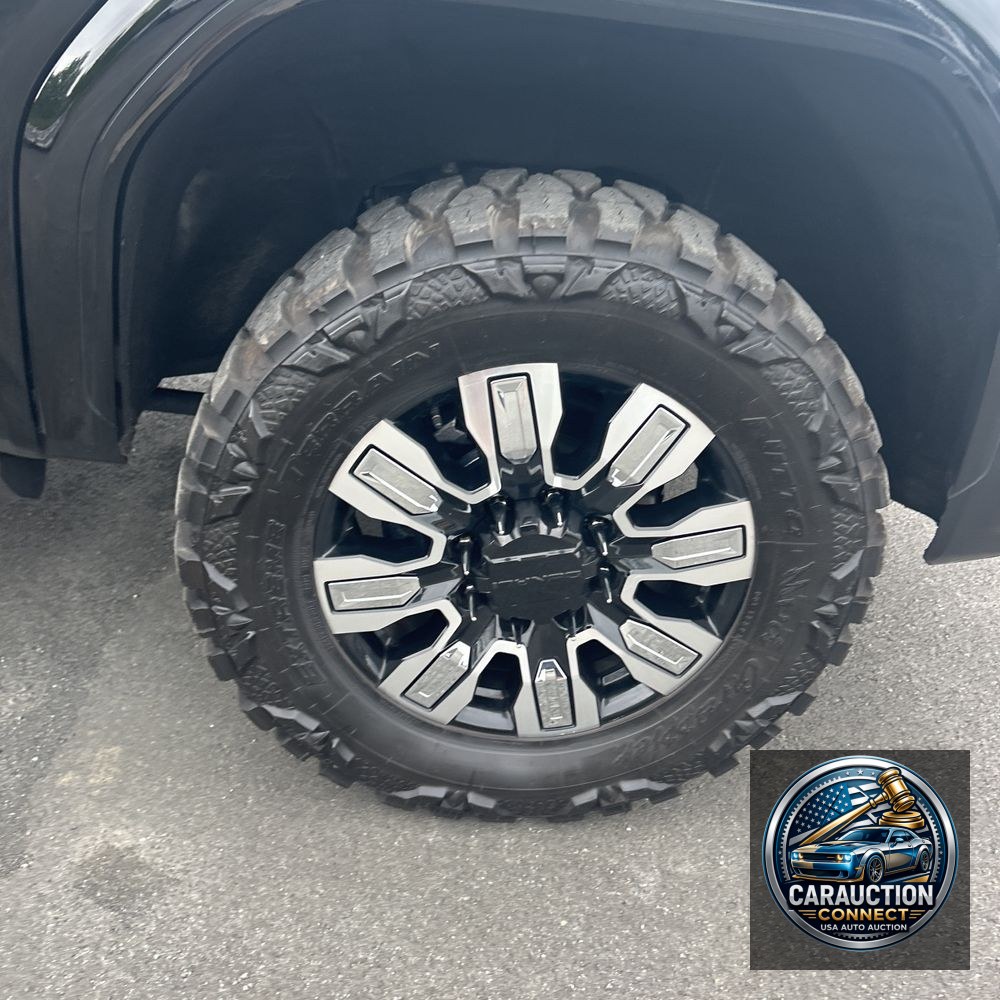 2024 GMC Sierra 2500 Denali