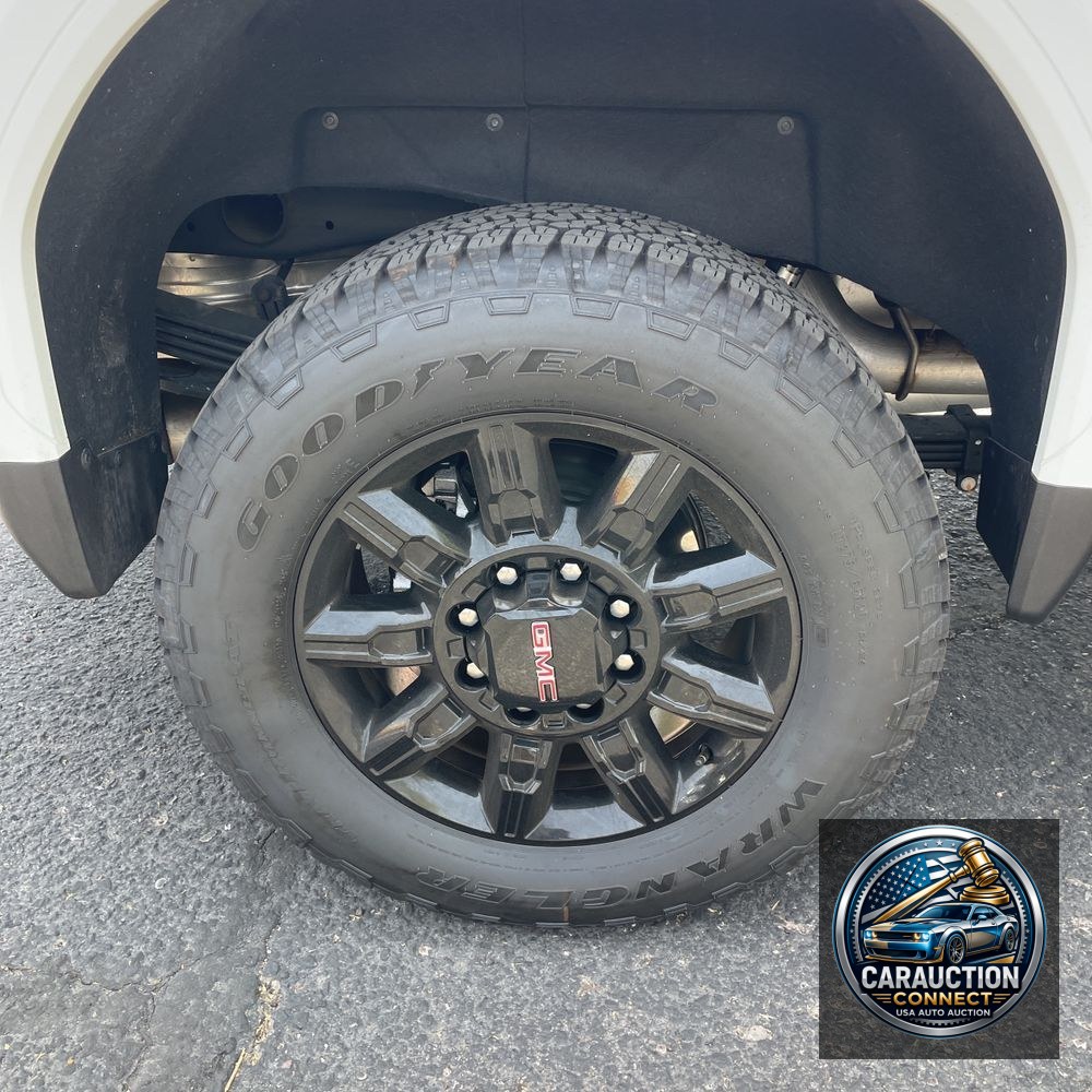 2024 GMC Sierra 2500HD Denali