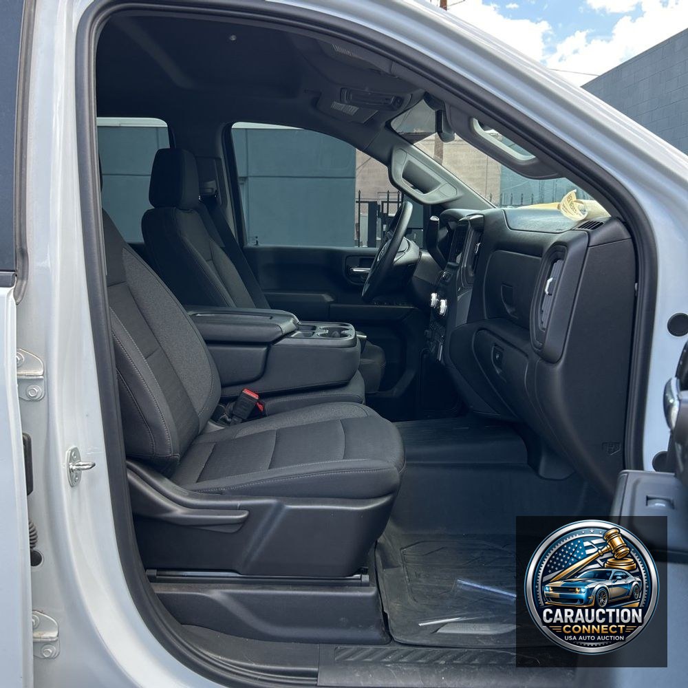 2024 GMC Sierra 3500HD Pro
