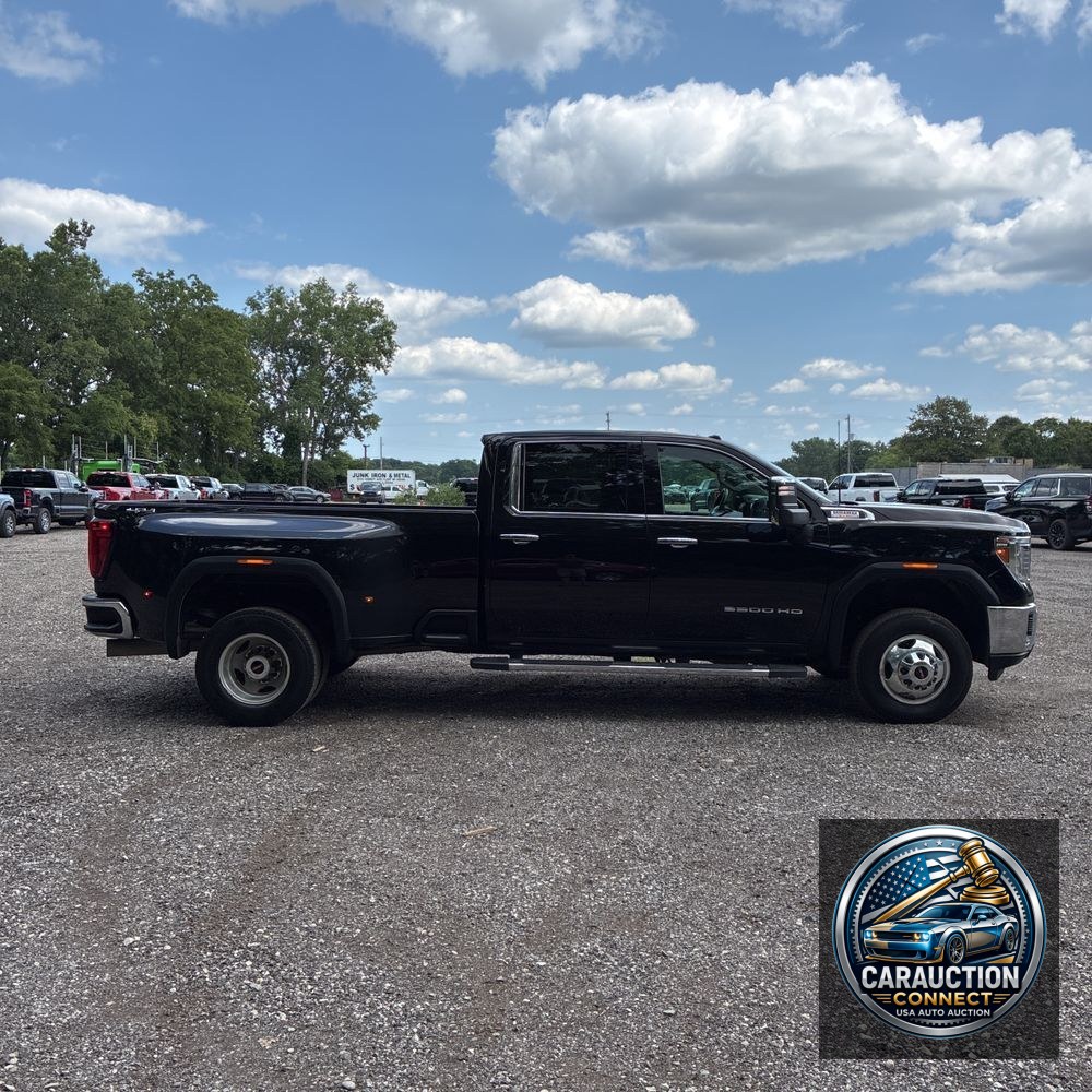 2021 GMC Sierra 3500 SLT