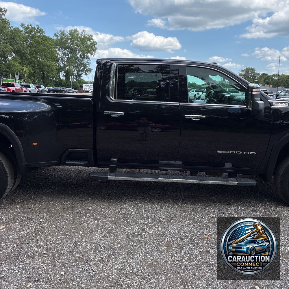 2021 GMC Sierra 3500 SLT
