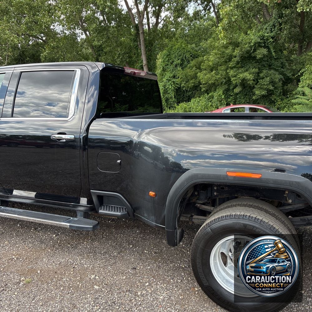 2021 GMC Sierra 3500 SLT