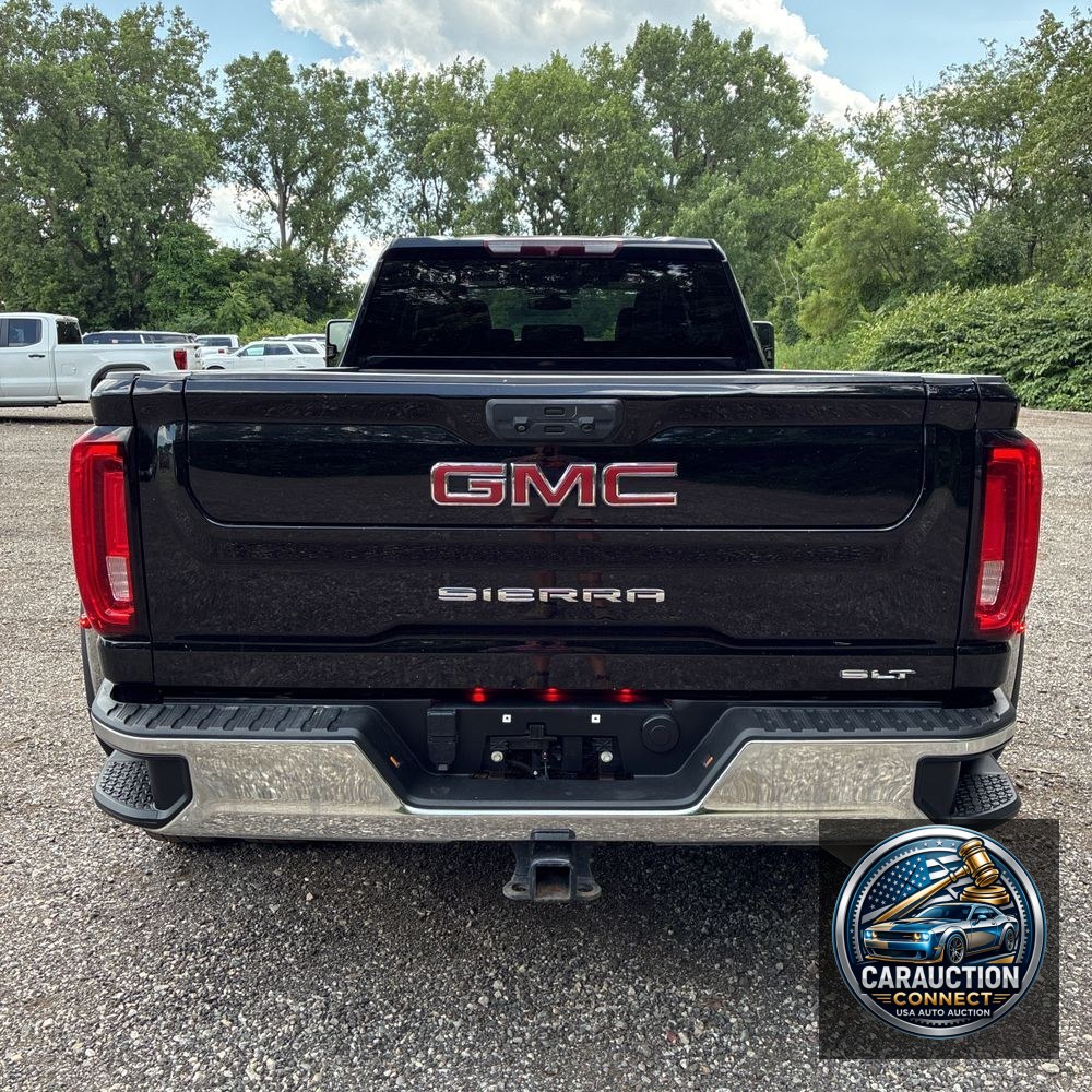 2021 GMC Sierra 3500 SLT