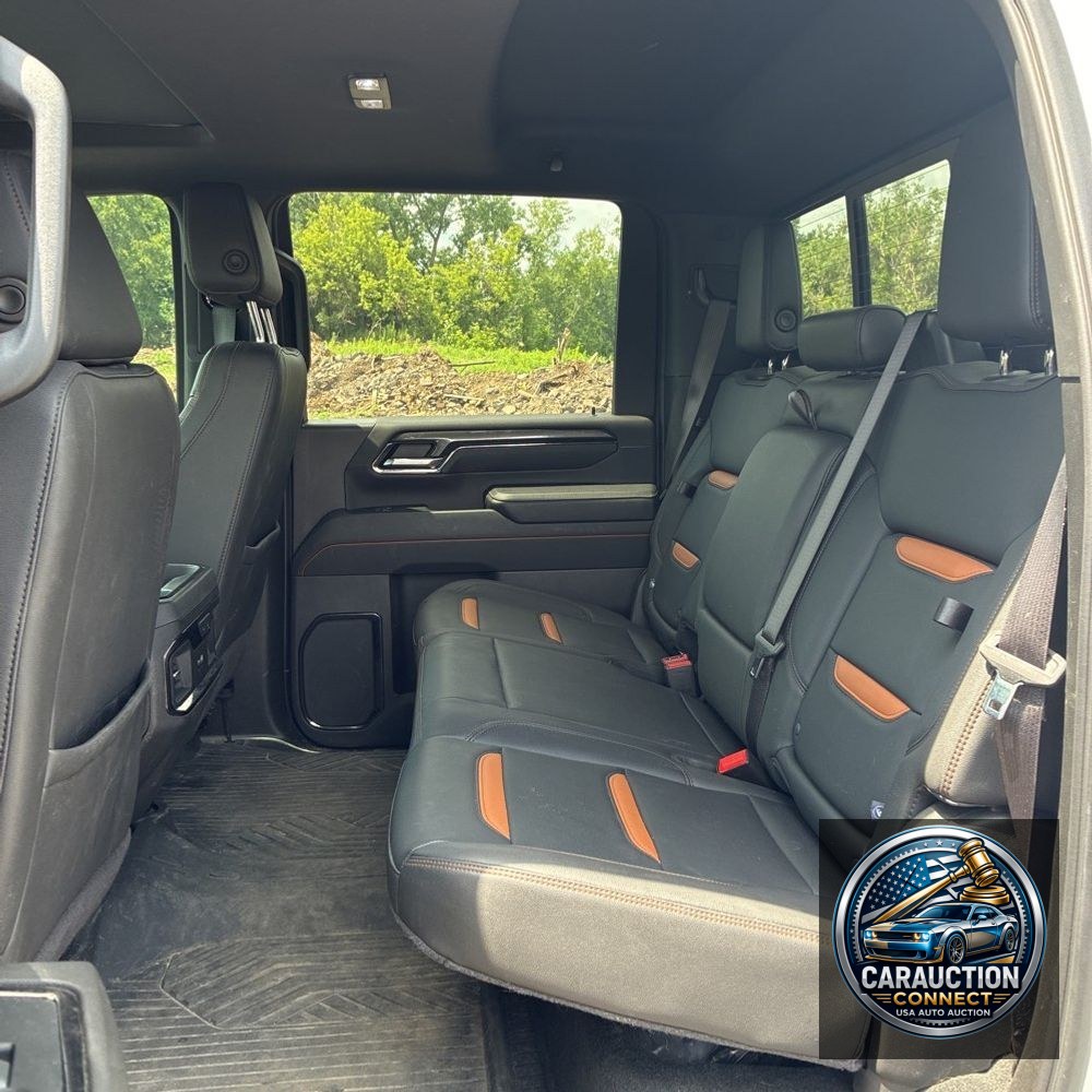 2024 GMC Sierra 3500 AT4