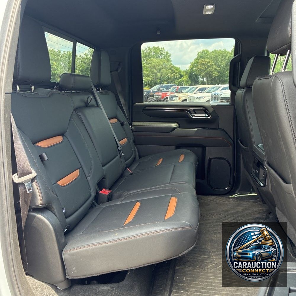2024 GMC Sierra 3500 AT4