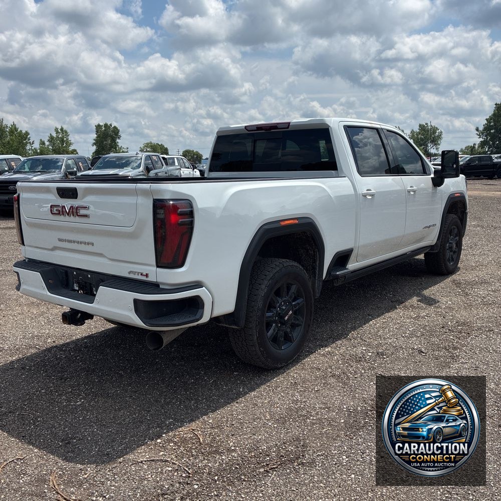 2024 GMC Sierra 3500 AT4