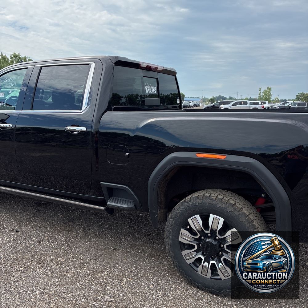 2024 GMC Sierra 3500 Denali