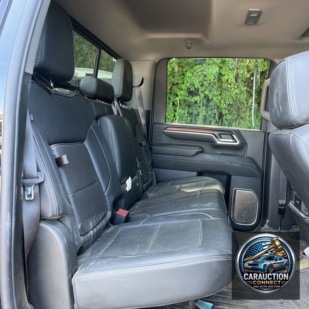 2024 GMC Sierra 3500HD Denali