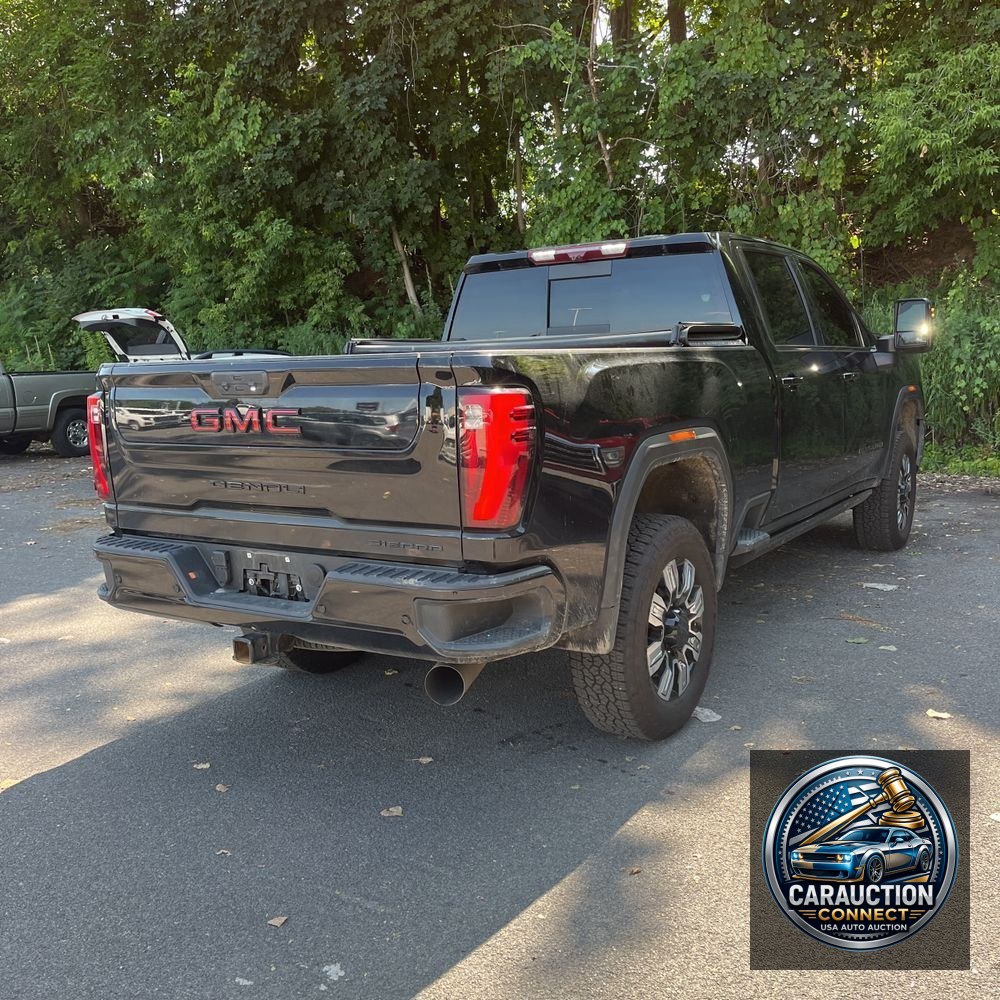 2024 GMC Sierra 3500HD Denali