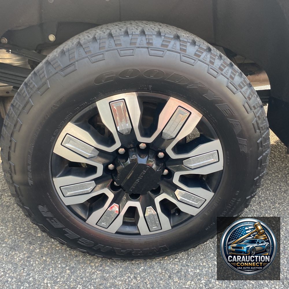 2024 GMC Sierra 3500HD Denali