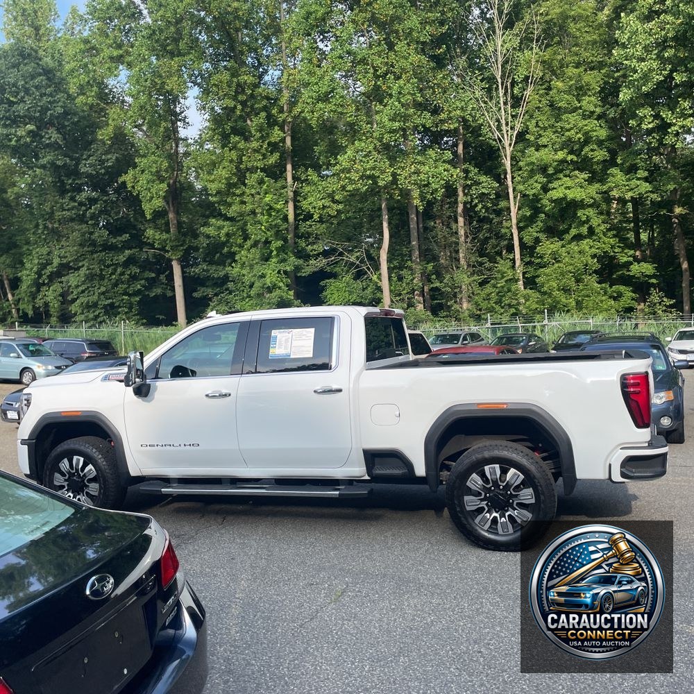 2024 GMC Sierra 3500HD Denali