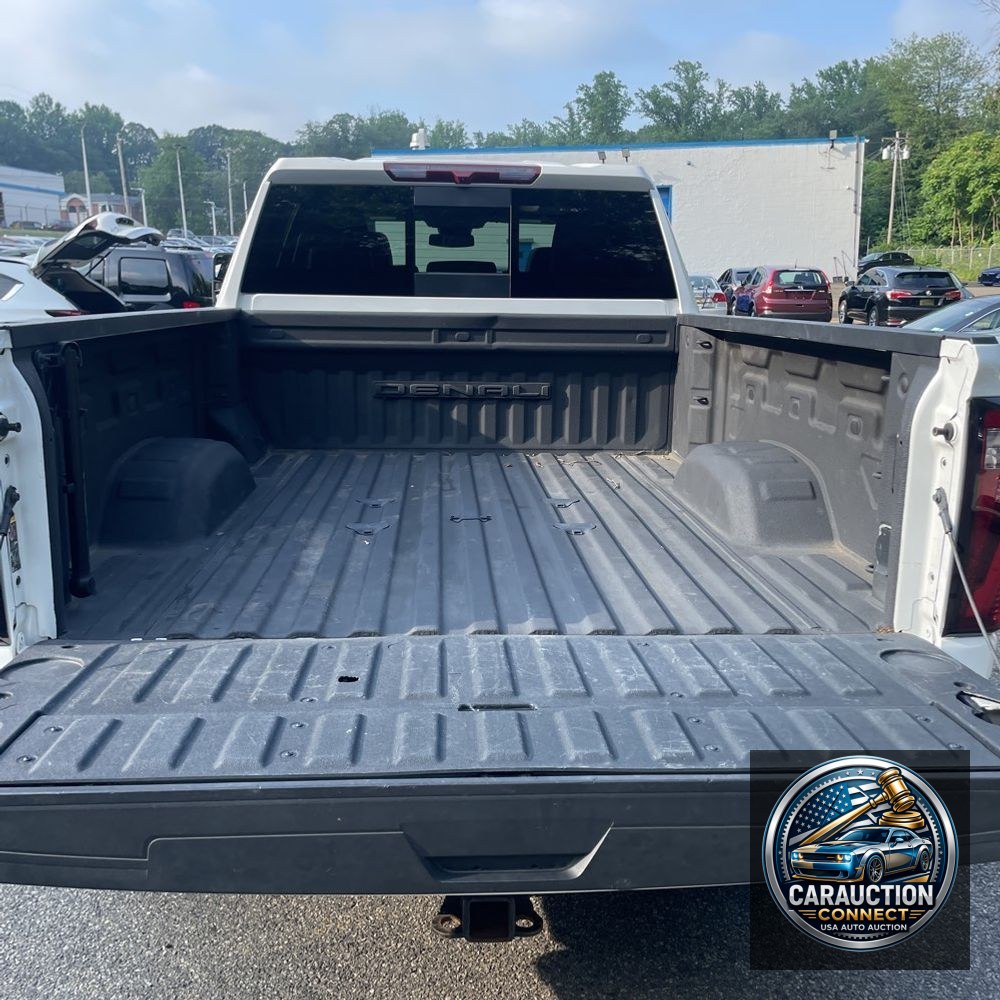 2024 GMC Sierra 3500HD Denali