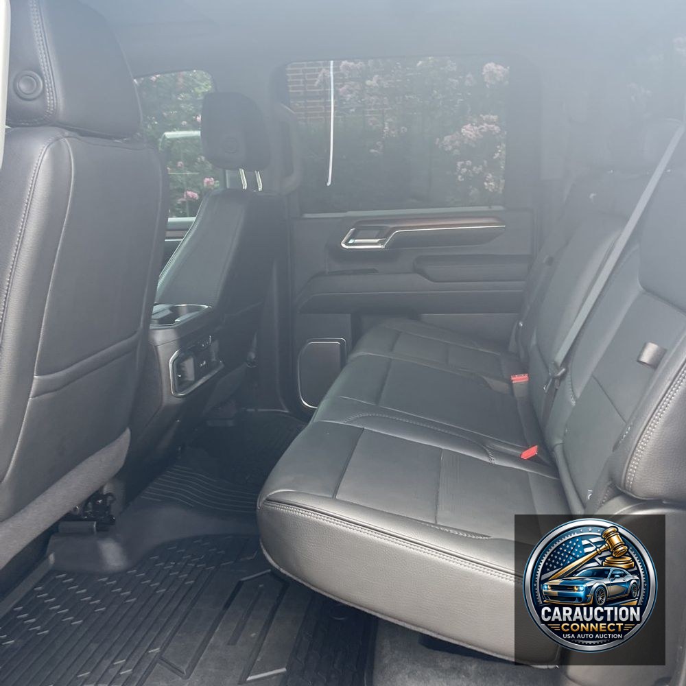2024 GMC Sierra 3500HD Denali
