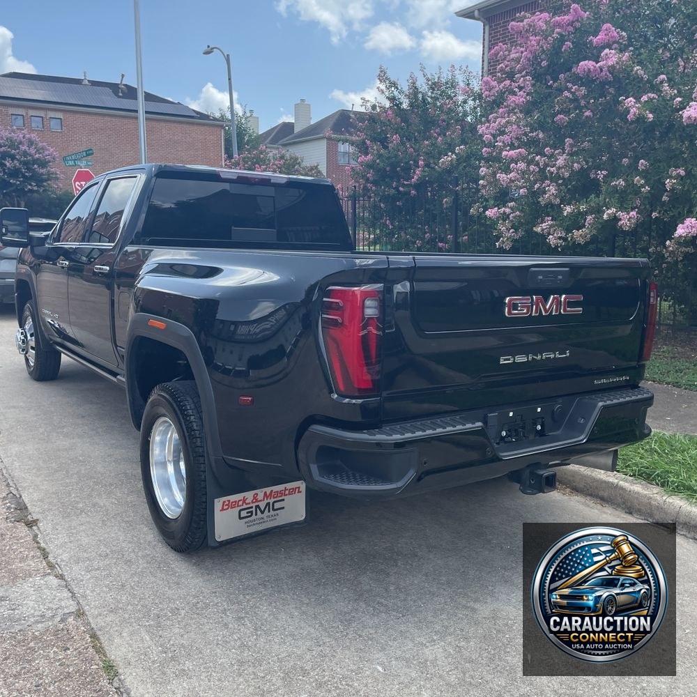 2024 GMC Sierra 3500HD Denali
