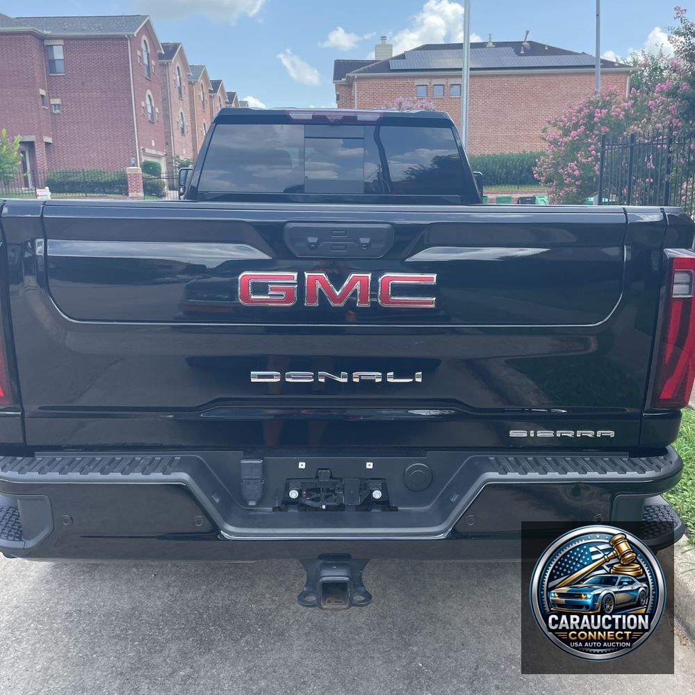 2024 GMC Sierra 3500HD Denali