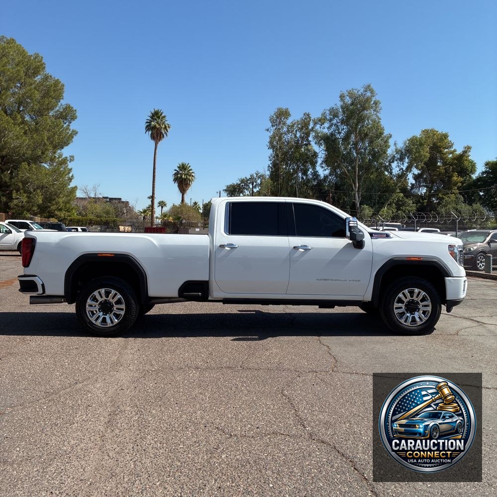 2023 GMC Sierra 3500HD Denali