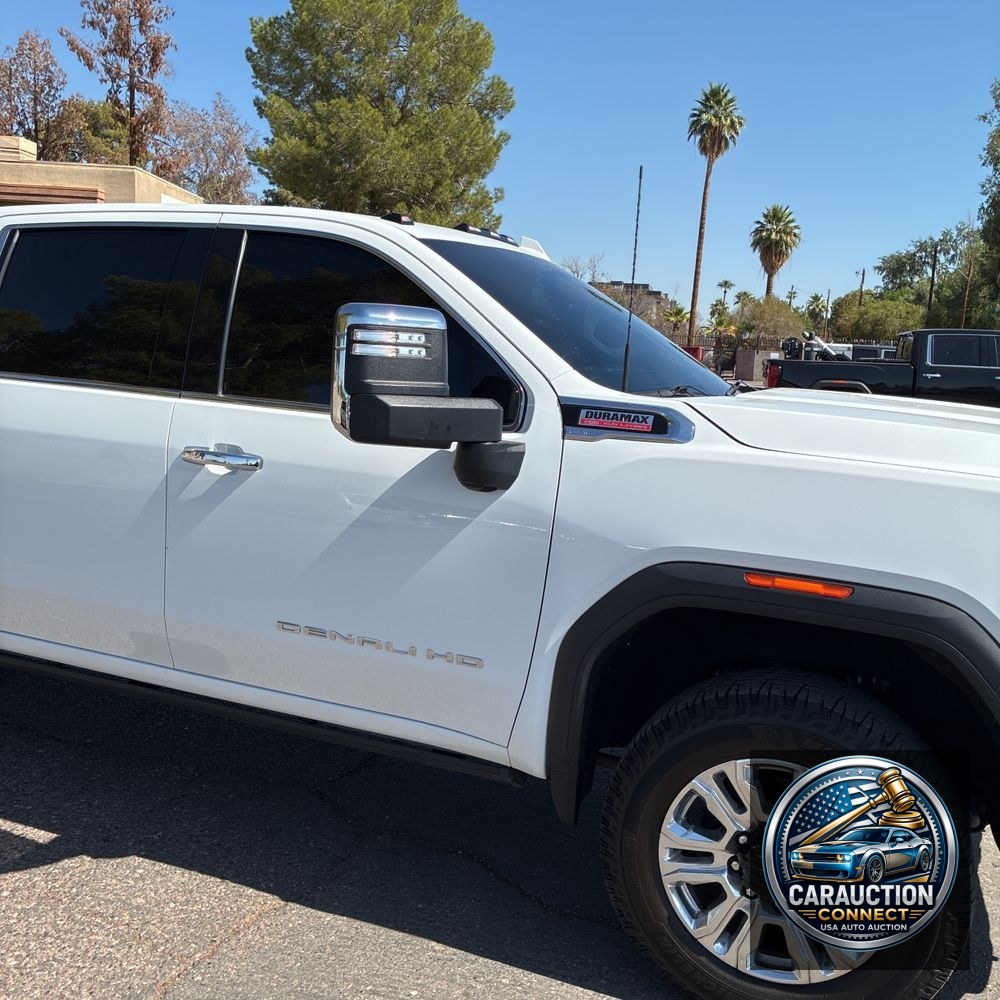 2023 GMC Sierra 3500HD Denali