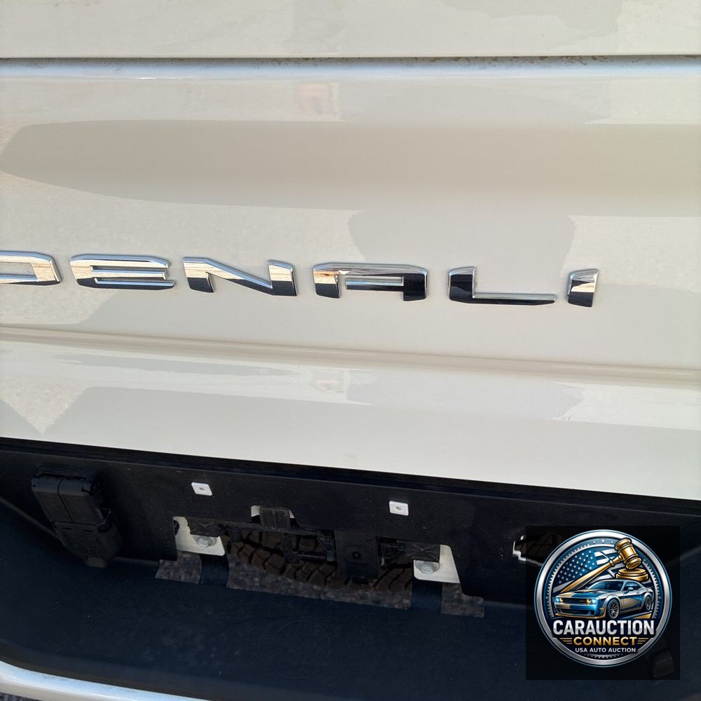 2023 GMC Sierra 3500HD Denali