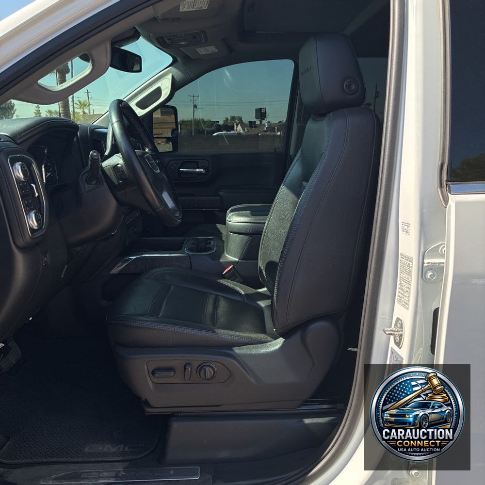 2023 GMC Sierra 3500HD Denali
