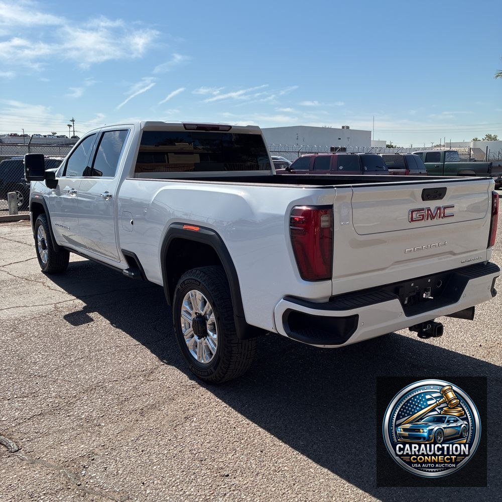 2023 GMC Sierra 3500HD Denali