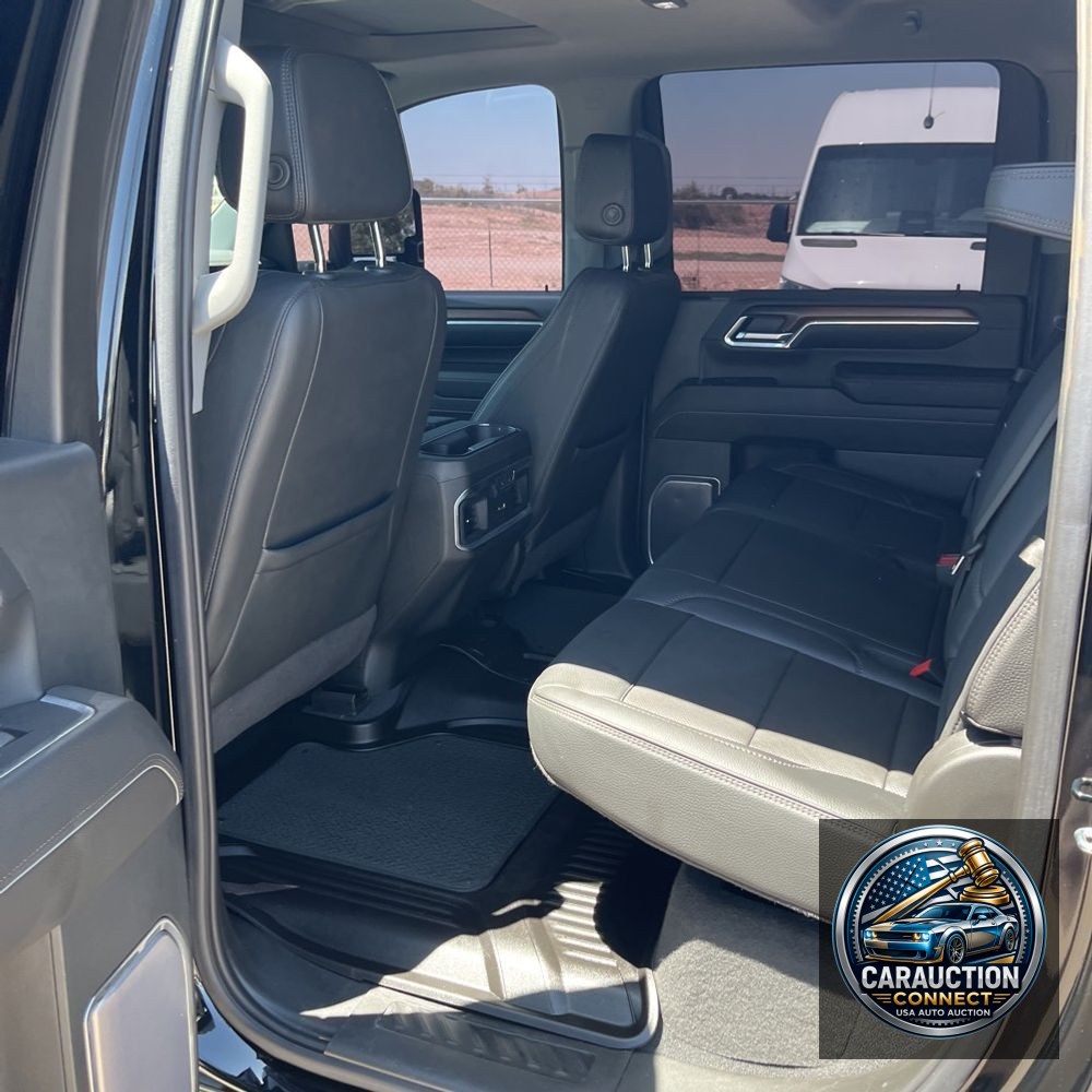2024 GMC Sierra 3500HD Denali