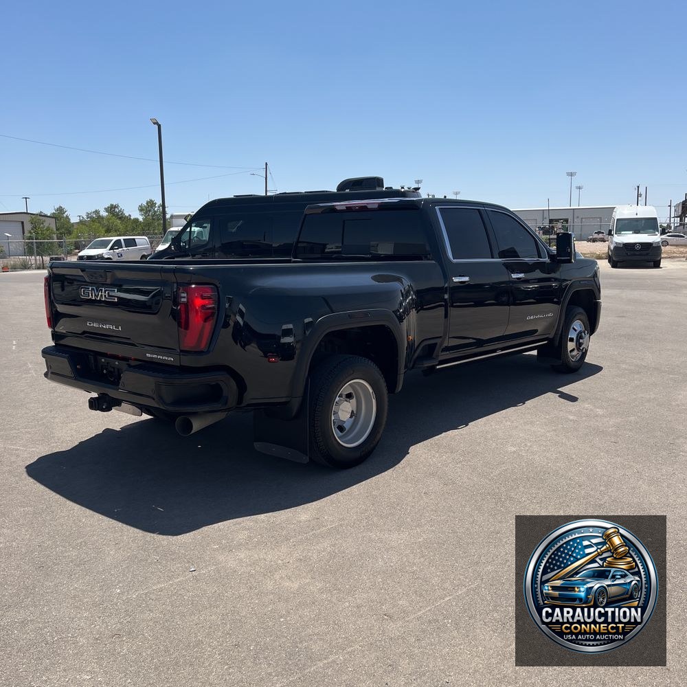2024 GMC Sierra 3500HD Denali