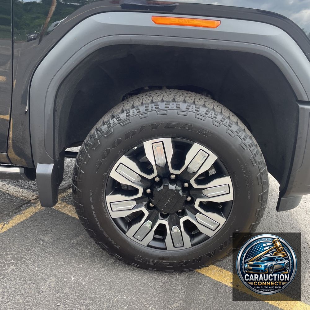 2024 GMC Sierra 3500HD Denali