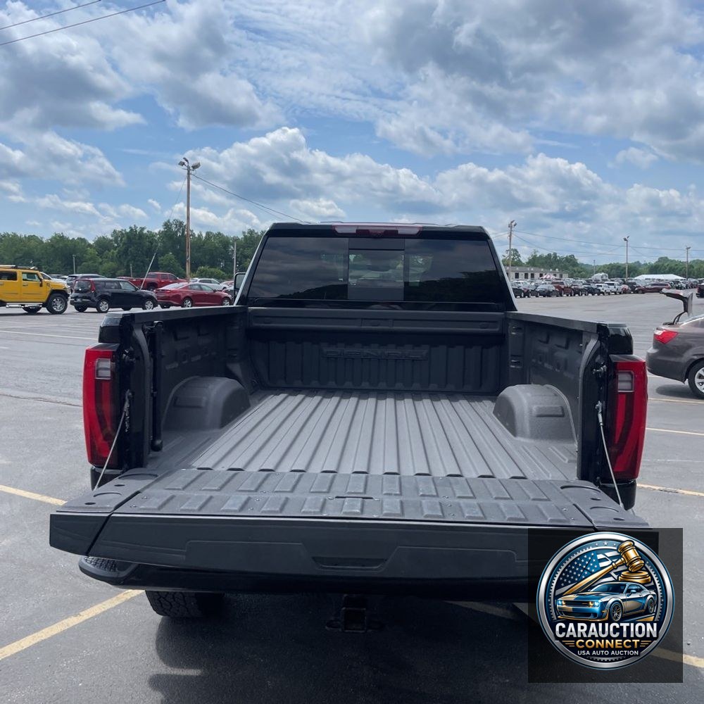 2024 GMC Sierra 3500HD Denali