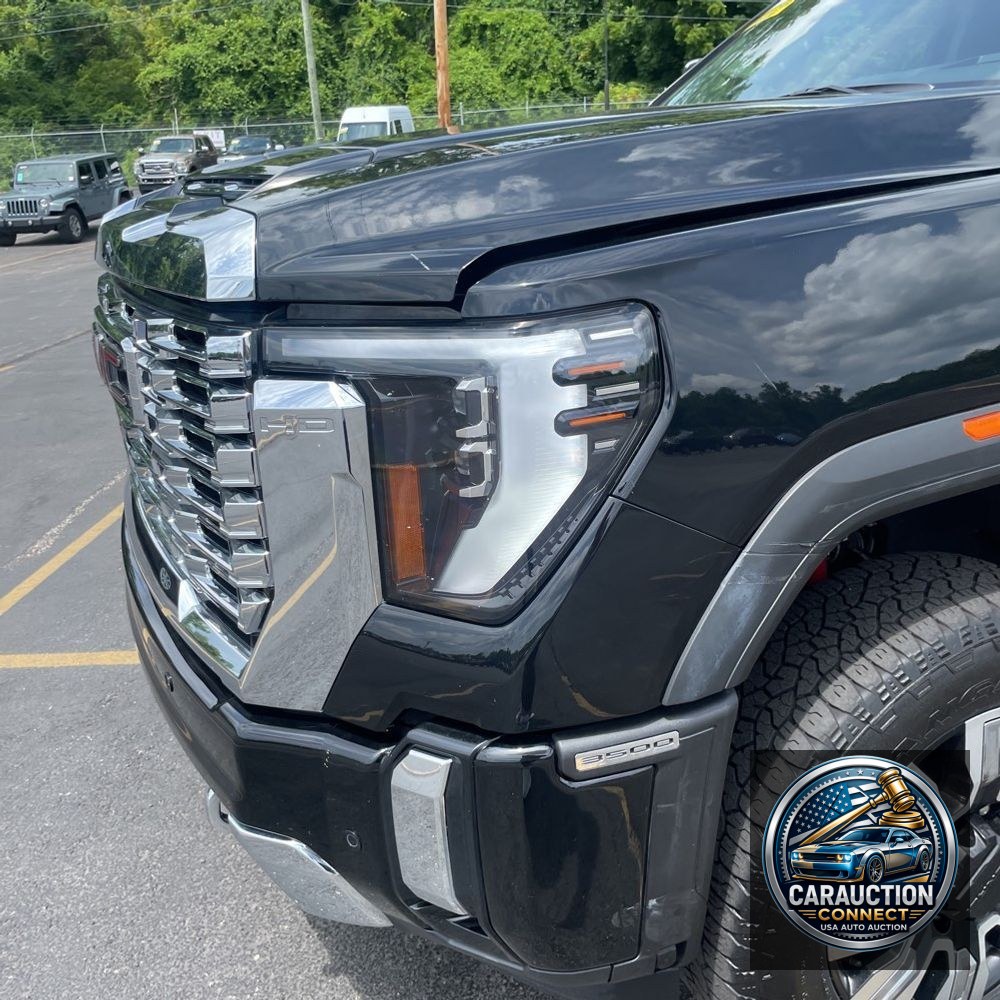 2024 GMC Sierra 3500HD Denali