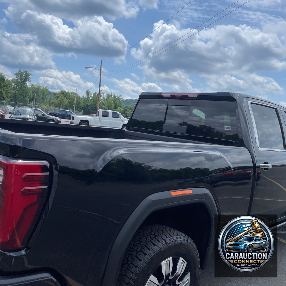 2024 GMC Sierra 3500HD Denali