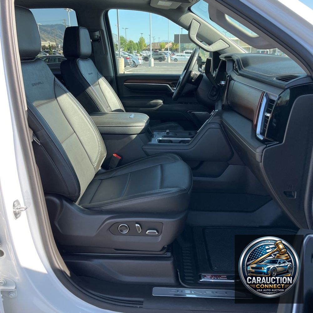 2024 GMC Sierra 3500 Denali