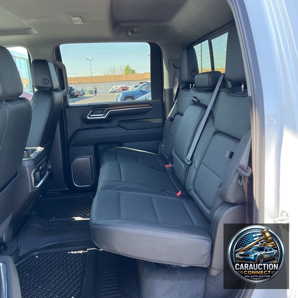 2024 GMC Sierra 3500 Denali