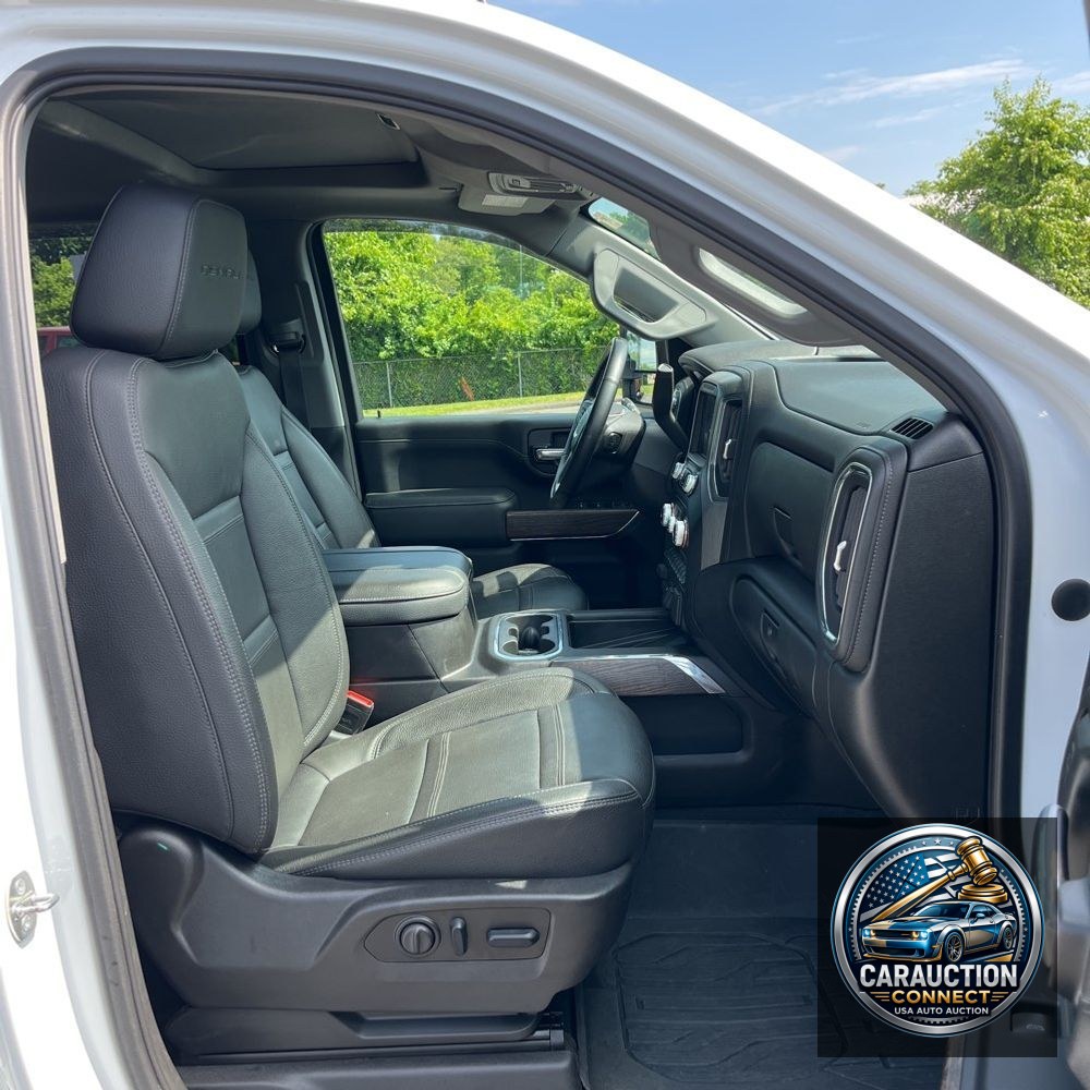 2023 GMC Sierra 3500HD Denali