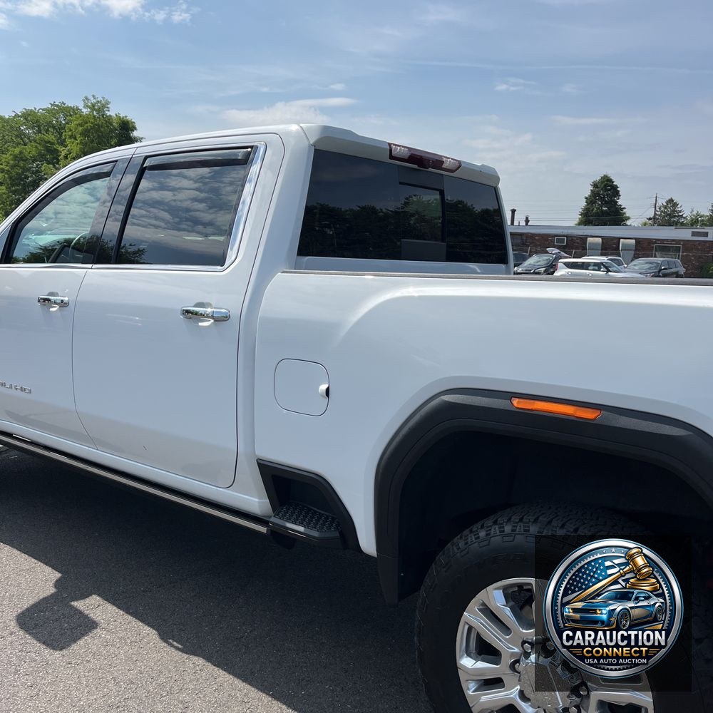 2023 GMC Sierra 3500HD Denali