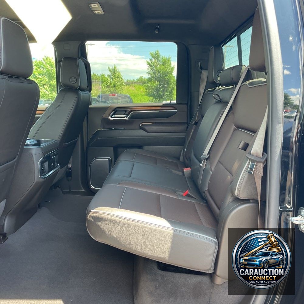 2024 GMC Sierra 3500 Denali