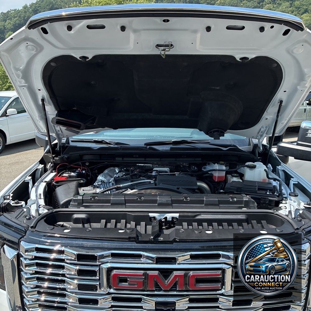 2024 GMC Sierra 3500HD Denali