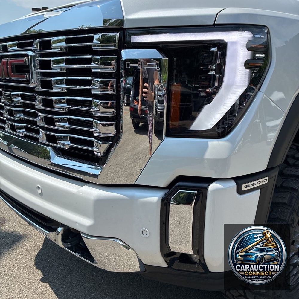 2024 GMC Sierra 3500HD Denali