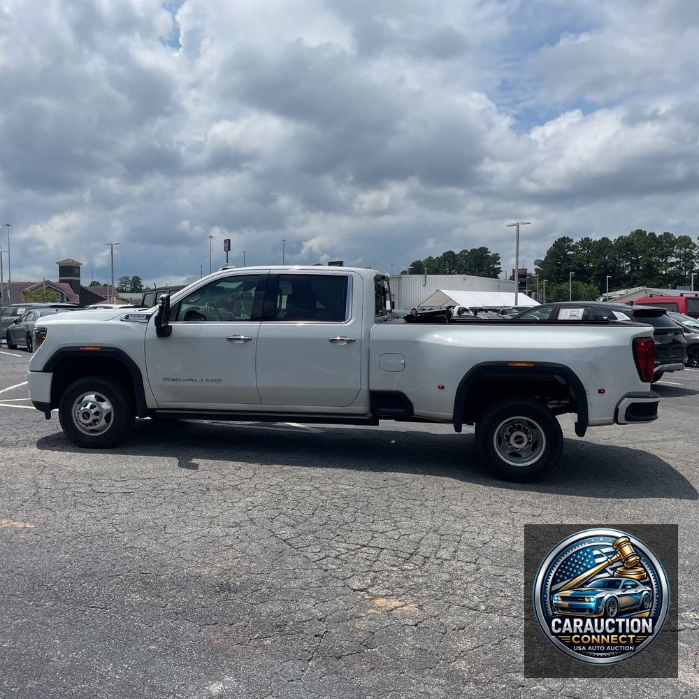 2022 GMC Sierra 3500HD Denali