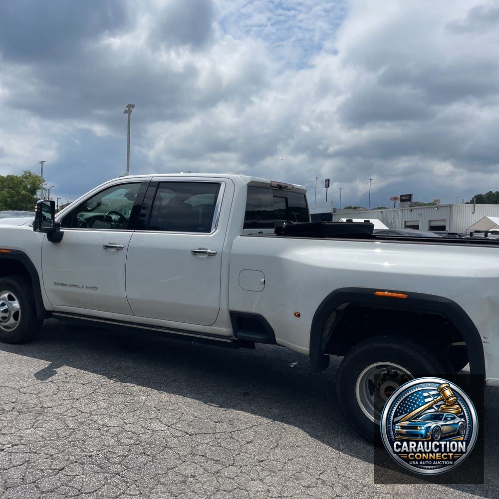 2022 GMC Sierra 3500HD Denali