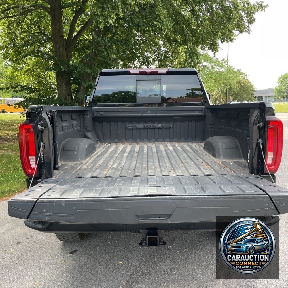 2022 GMC Sierra 3500HD Denali