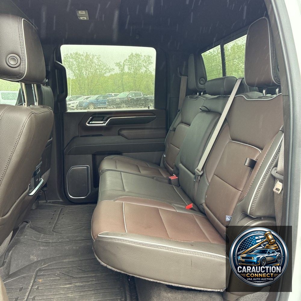2024 GMC Sierra 3500 Denali