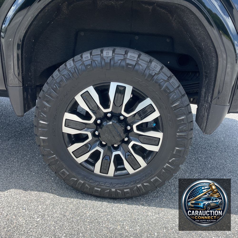 2024 GMC Sierra 2500HD Denali Ultimate